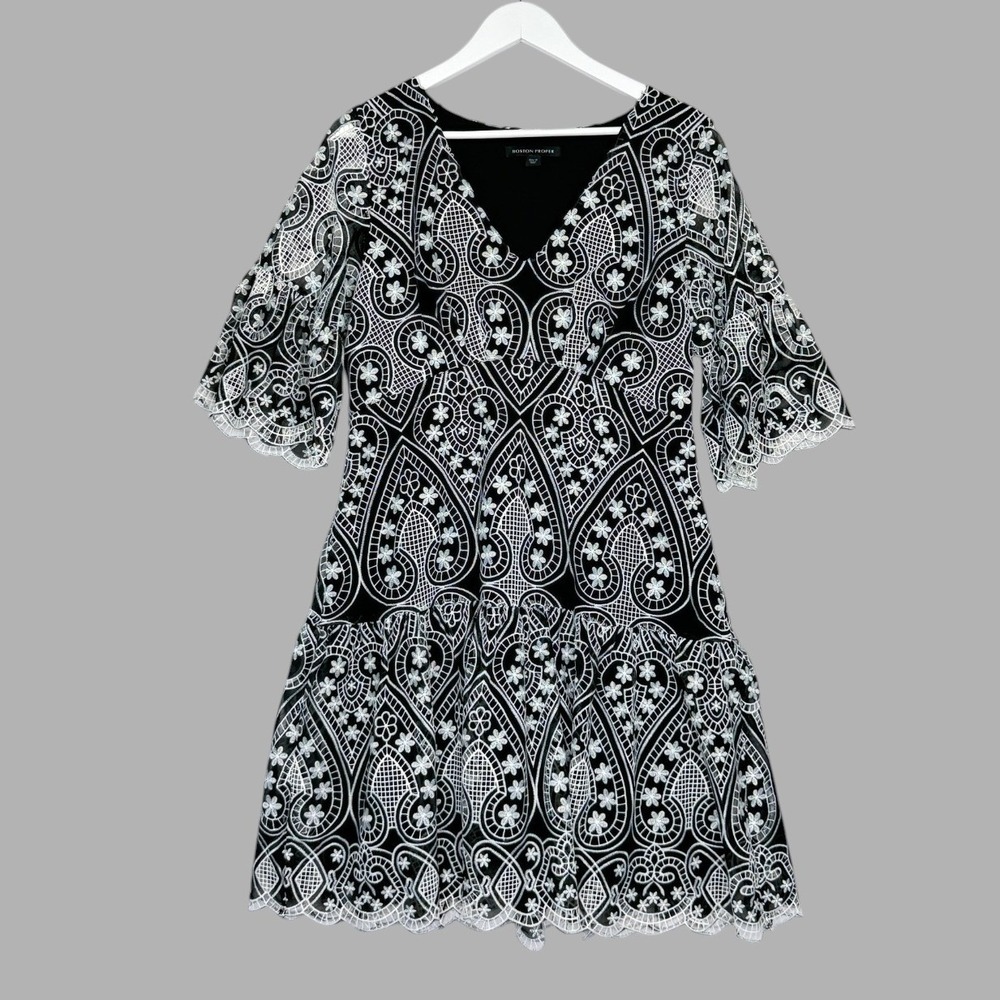Boston Proper Size 14 Black White Embroidered Paisley Flutter Sleeve Dress